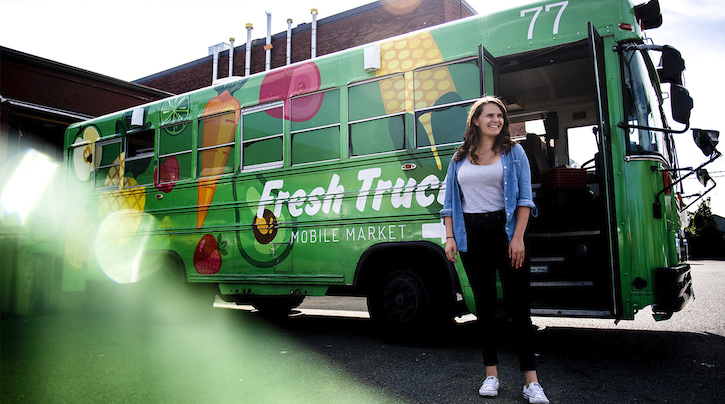 Annika Morgan in front of her About Fresh truck