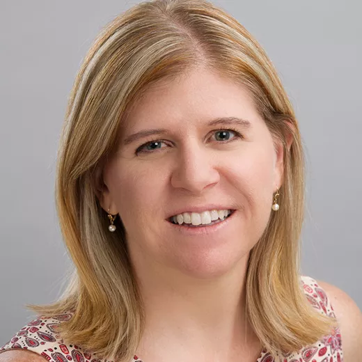 Julie Chasse headshot